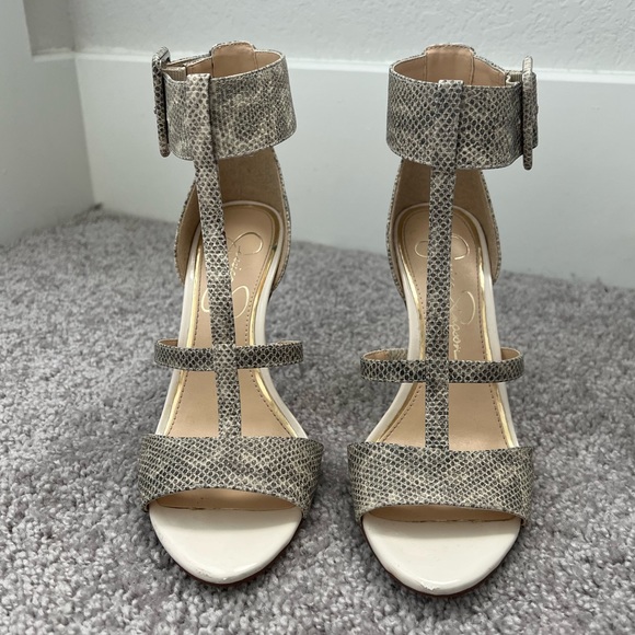 Jessica Simpson Heels - Picture 2 of 10